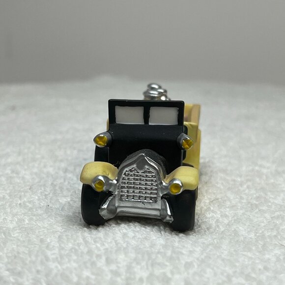 Dept 56 Transport - Dairy Truck, Christmas in the City Loose Figurine from 1988 - Picture 4 of 7